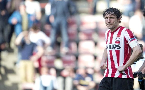 亚历山大只 亚历山大只